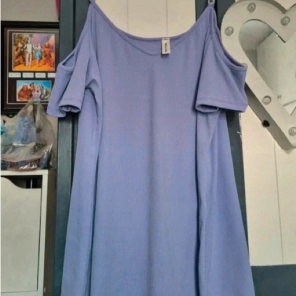 Forever 21 Lavender Cold-Shoulder Mini Top